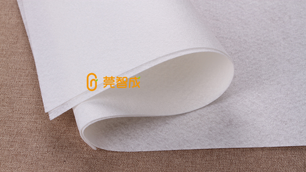 大棚保溫被針刺氈的生產工藝