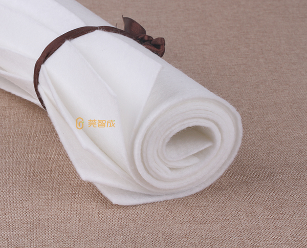 針刺無紡布生產(chǎn)廠家