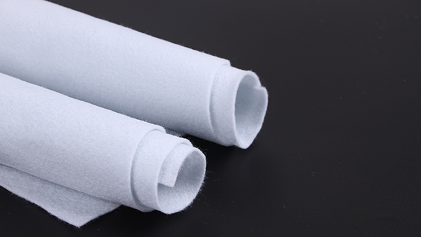 環(huán)保功能型滌綸針刺氈-選UL認證廠家