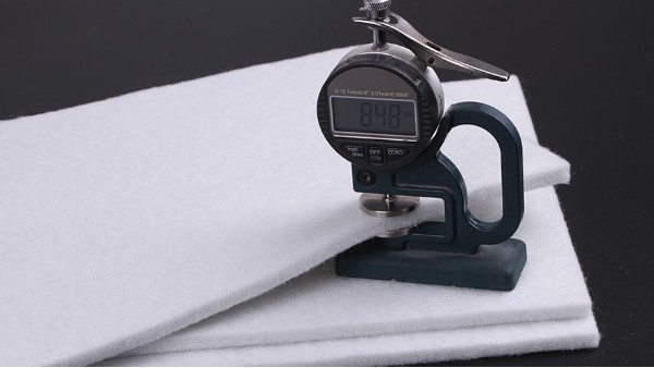 中國外貿 逆勢向上