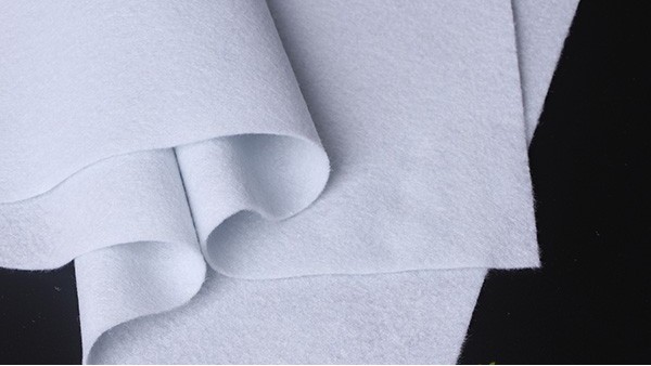 針刺無(wú)紡布價(jià)格-與產(chǎn)品質(zhì)量有關(guān)