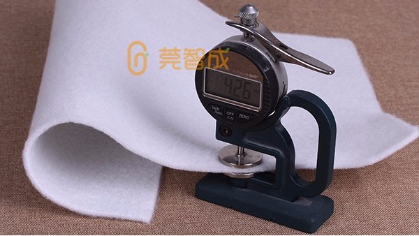 針刺無紡布-產(chǎn)品質(zhì)量正偏差-3+7