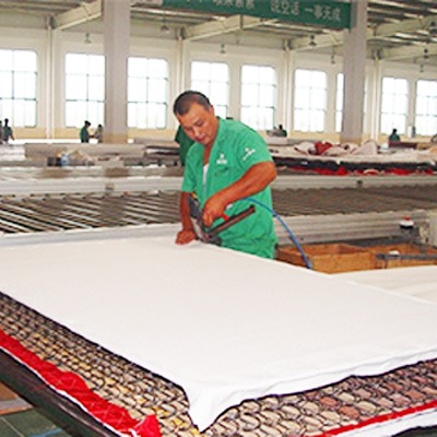 當(dāng)場就下了30噸的阻燃沙發(fā)硬質(zhì)棉