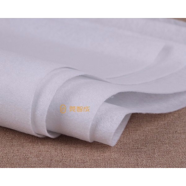 智成纖維專業制造優質針刺無紡布