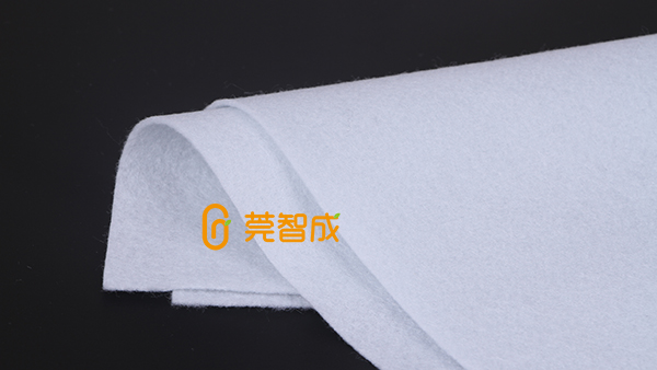 pet針刺無紡布-過濾精度高達(dá)4微米以內(nèi)
